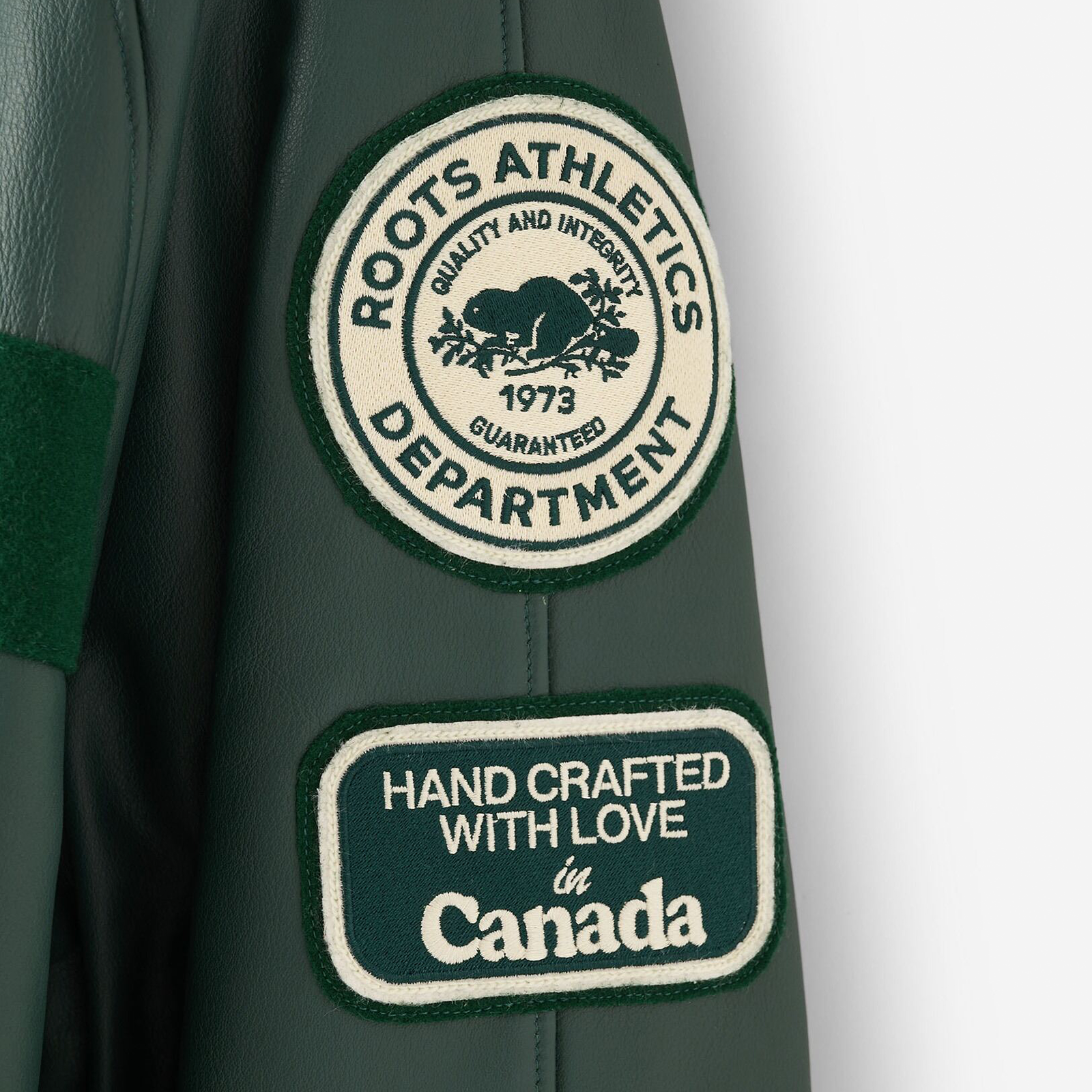 QUARTIER IS HOME X ROOTS - HOMETEAM LEATHER VARSITY JACKET QUARTIER IS HOME X ROOTS - HOMETEAM LEATHER VARSITY JACKET